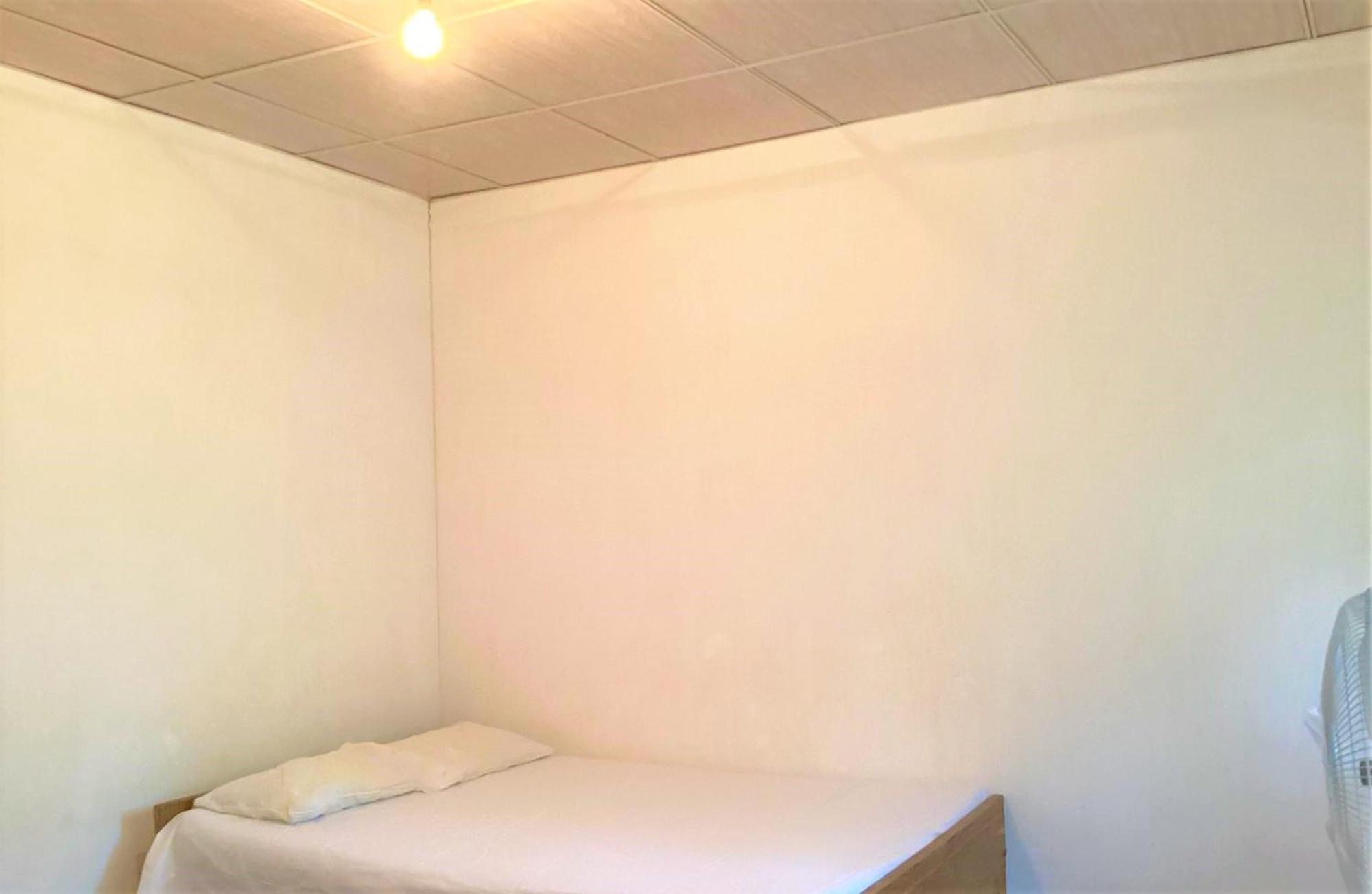 Grand Refuge Holiday Rooms 아누라다푸라 외부 사진